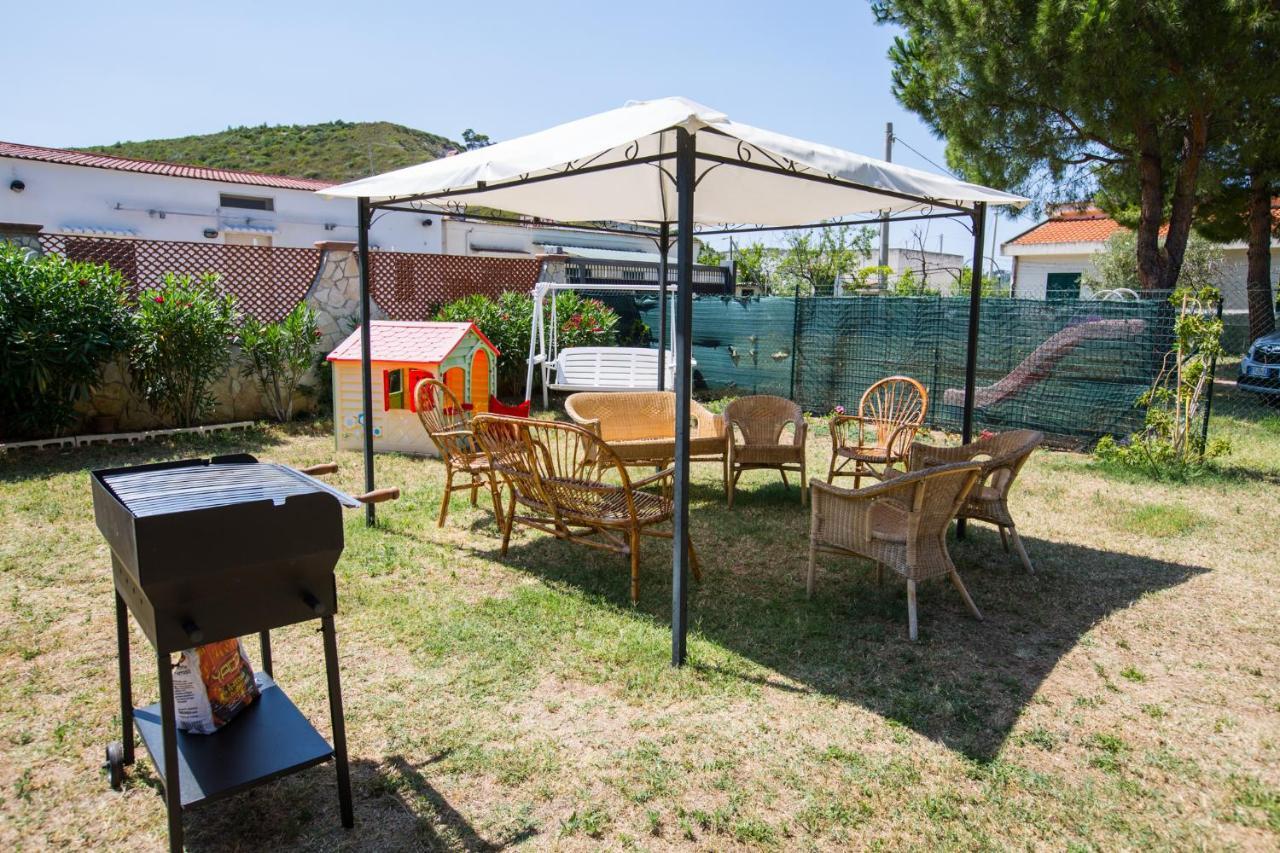 One Love Apartments Lupetto Bagian luar foto