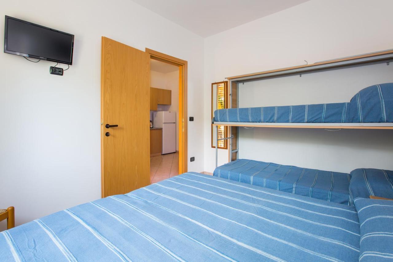 One Love Apartments Lupetto Bagian luar foto