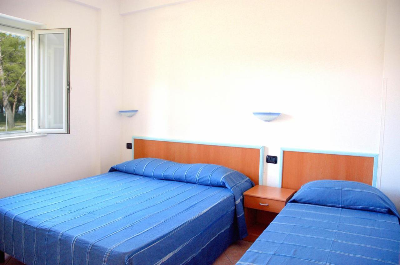 One Love Apartments Lupetto Bagian luar foto