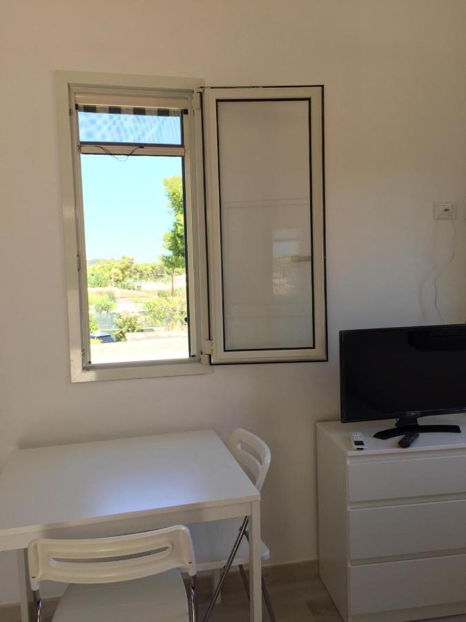 One Love Apartments Lupetto Bagian luar foto