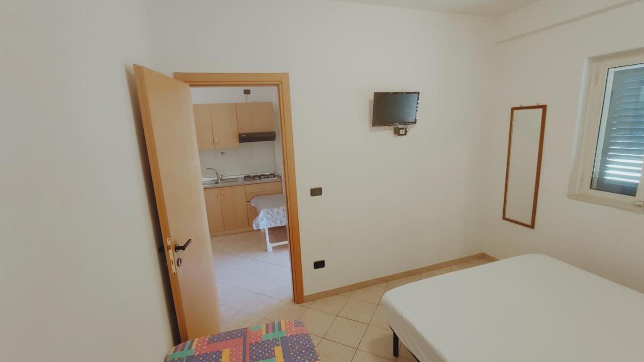 One Love Apartments Lupetto Bagian luar foto
